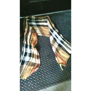 Burberry exploded check linen scarf authentic